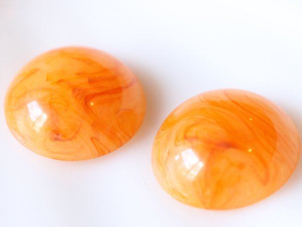 画像3: ドイツヴィンテージ・ルーサイトのカボション【ハニー】2個 23mm (3)