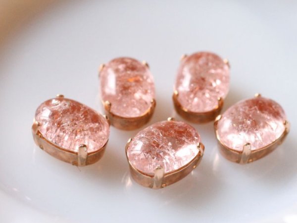 画像6: ドイツヴィンテージラインストーン　オーバル14×10【クラックルピンク】縫付け用台座　2個　 (6)