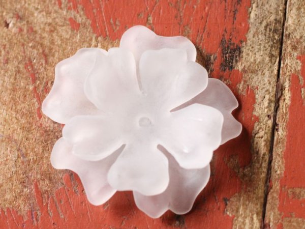 画像3: ドイツヴィンテージ　ルーサイトのマットクリアーのフラワーパーツ【5弁大フラット】　 (3)