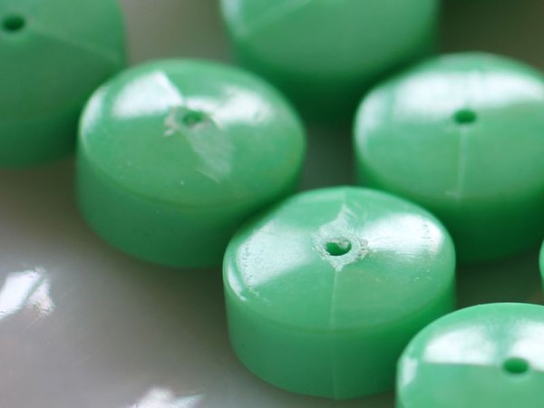 画像6: 在庫限り★ドイツヴィンテージ　ルーサイト系ビーズ【ディスク・ブライトグリーン】　20個 (6)