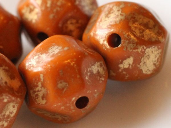 画像3: ドイツヴィンテージのルーサイトビーズ【モカ・ゴールド】18mm　1個 (3)