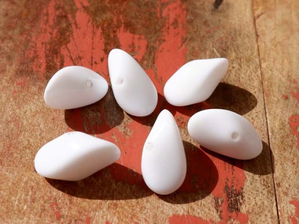 画像2: ヴィンテージ ルーサイトビーズ【変形ホワイト】6個 (2)