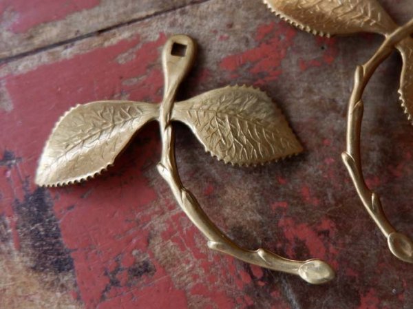 画像4: USA真鍮製スタッカブルパーツ【ローズステム大】1個　葉っぱと茎 (4)