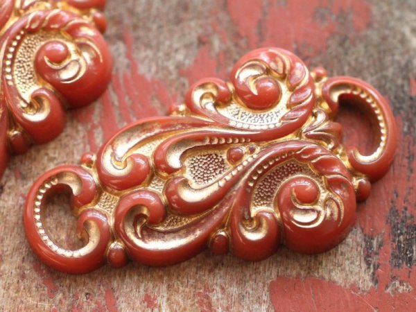 画像4: ドイツヴィンテージ　ルーサイトのデコドロップ【レンガ色】2個 (4)