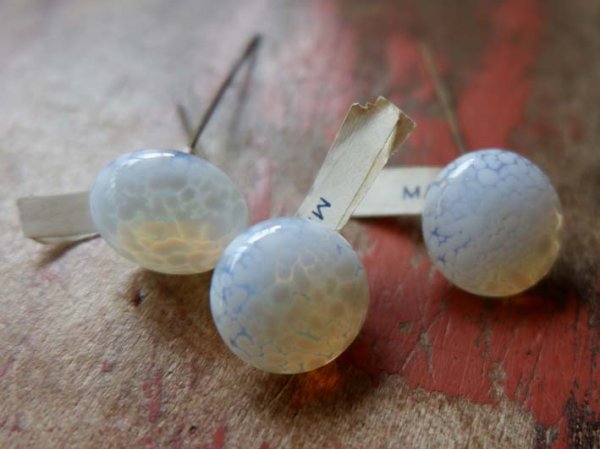 画像3: ジャパンヴィンテージ・ヘッドピン　ミリアムハスケル　【スプラッター・ホワイト】 (3)