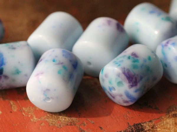 画像7: ドイツヴィンテージ　ルーサイトビーズ【みずいろ・カラフルチューブ】15mm　 (7)