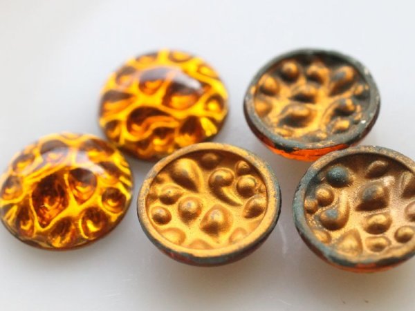 画像4: ドイツヴィンテージ　アートデコ　ガラス製凹凸カボション15ミリ【トパーズ】　2個 (4)