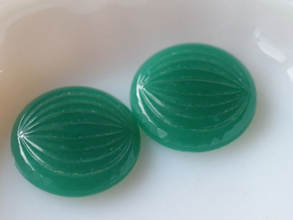 画像3: ジャパンヴィンテージ　ひすい色のラウンドガラス製カボション22mm　2個 (3)