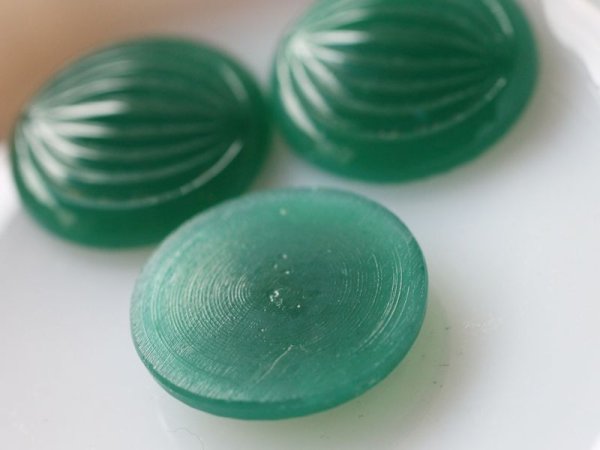 画像4: ジャパンヴィンテージ　ひすい色のラウンドガラス製カボション22mm　2個 (4)