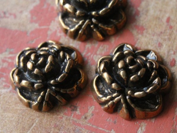 画像3: ジャパンヴィンテージ カボション・アンティークゴールド・ラージローズ【B】 (3)