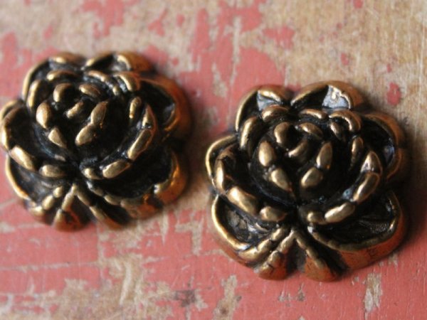 画像5: ジャパンヴィンテージ カボション・アンティークゴールド・ラージローズ【B】 (5)