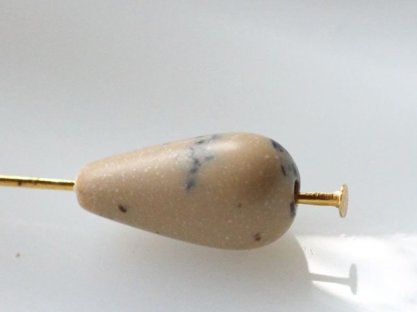 画像3: 最終★ヴィンテージビーズ【クッキーアンドクリーム・しずく・タン　6個】 (3)