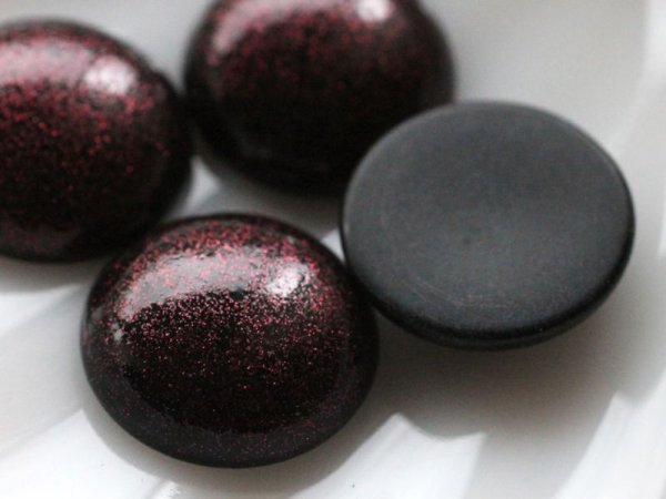画像3: ドイツヴィンテージ・ルーサイトのカボション【ブラック×フューシャグリッター　24mm　】2個 (3)