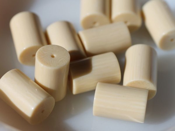 画像4: ジャパンヴィンテージ・カゼインビーズ【チューブ14.8ミリ×直径10ミリ】　ラクト　　　　 (4)