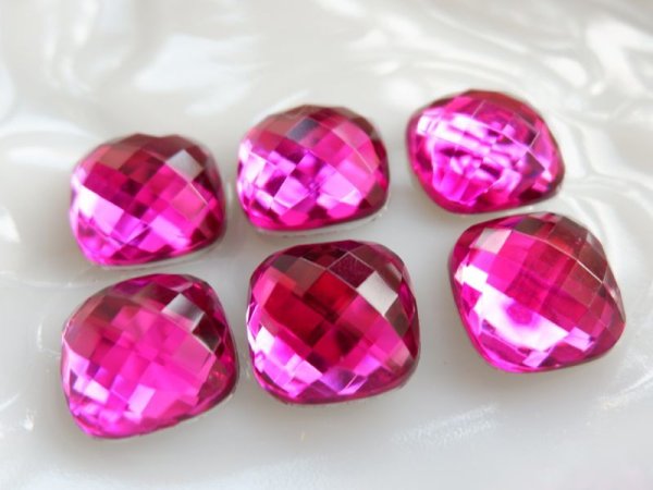 画像3: ドイツヴィンテージ・アクリル製カボション【ジュエル・フューシャ】 2個　15mm (3)