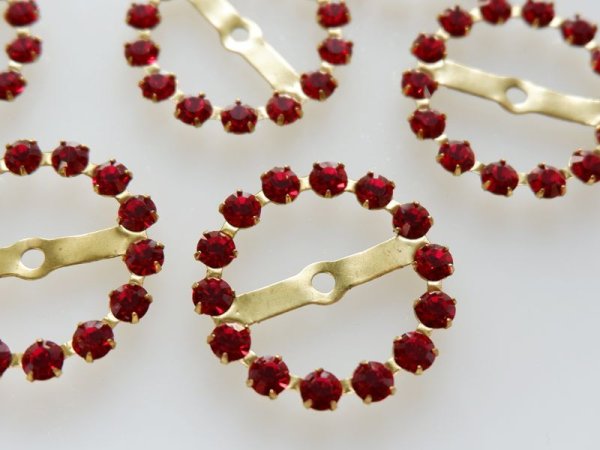 画像3: ヴィンテージスワロフスキーモチーフ・ラージサークル・ルビー27ミリ　2個 (3)