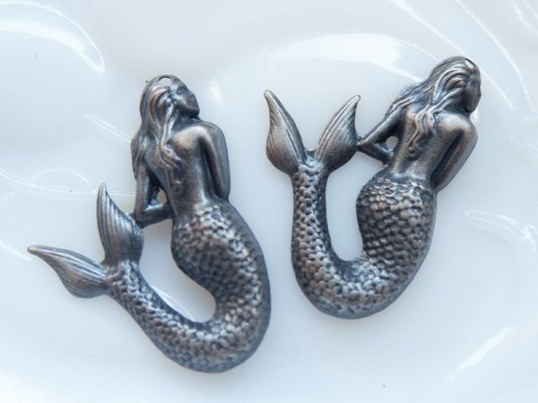 画像2: USA真鍮製【銀古美色】　マーメイド（人魚）2個 (2)