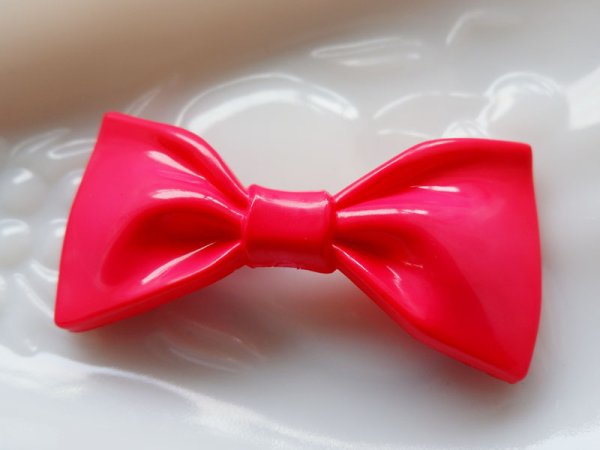 画像2: ヴィンテージ・プラスチック系　特大ピンクリボン8センチ (2)