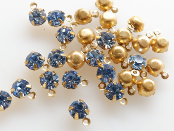 画像3: ヴィンテージ　スワロフスキーラインストーン・チャーム【ライトトサファイア ss25】6個　 (3)
