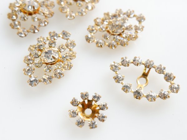 画像3: 当店加工 ヴィンテージスワロフスキーモチーフ【クリアー・アーモンド型】2個 (3)