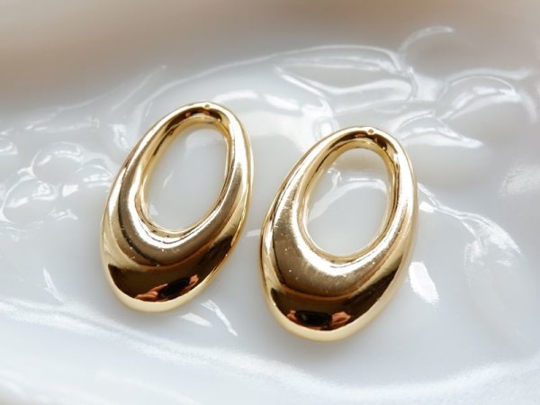 画像3: ヴィンテージ・ゴールド・オープン・ドロップ45ミリ　2個 (3)