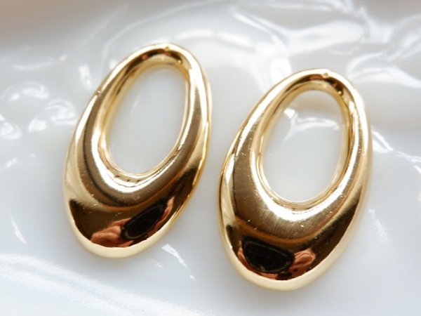 画像2: ヴィンテージ・ゴールド・オープン・ドロップ45ミリ　2個 (2)