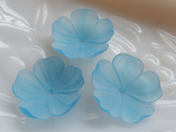 画像2: ドイツヴィンテージ　ラージ・ルーサイト製フラワービーズ36ミリ　【ターコイズブルー】　2個 (2)