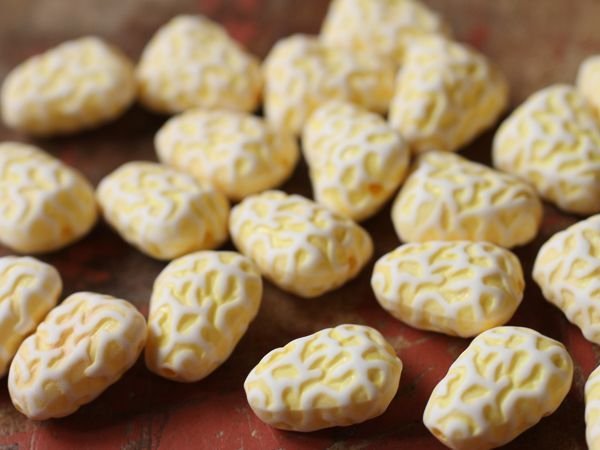 画像4: ドイツヴィンテージ　ルーサイト・ゼブラトライアングル【イエロー小】　 (4)