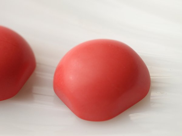 画像4: ジャパンヴィンテージ　ルーサイトのカボション　【コーラルレッド・オクタゴン18ミリ】2個 (4)