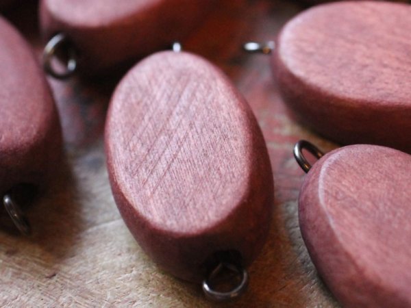 画像4: ヴィンテージのウッドビーズ【金具付・縦長2個】 (4)