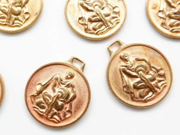 画像2: USAヴィンテージ真鍮製【ローマ人と水瓶】2個 (2)