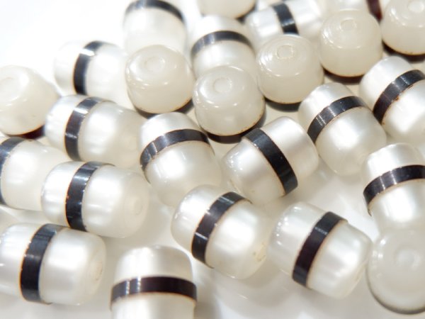 画像3: ヴィンテージルーサイトビーズ・ムーングロウ【俵型・ダークブラウンライン】20個 (3)