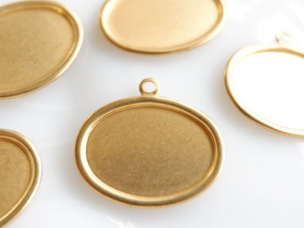 画像3: USA真鍮製　オーバル18×13ミリ用・フラットバック・セッティング【横向き】2個 (3)