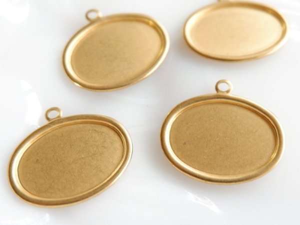 画像2: USA真鍮製　オーバル18×13ミリ用・フラットバック・セッティング【横向き】2個 (2)