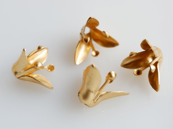 画像4: 注)USA真鍮製 スタッカブルパーツ【3枚花びらのツブツブ】4個 (4)