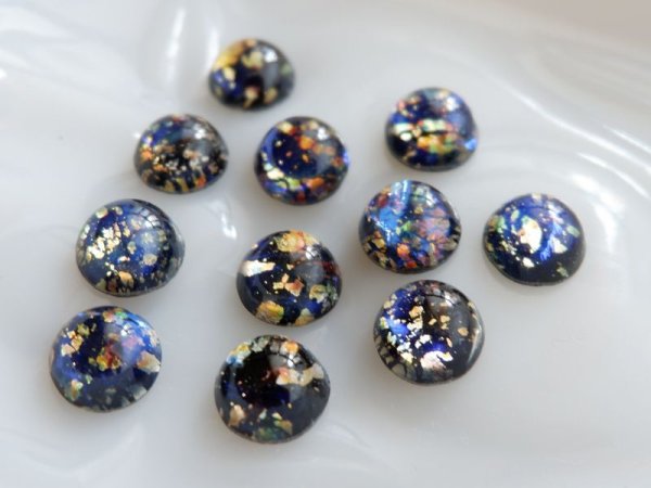 画像2: チェコヴィンテージ　【ブルーオパール・ラウンド13mm】2個　ストーンのみ　ドラゴンブレス　ファイヤーオパール (2)