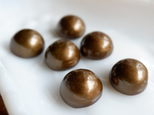 画像3: ドイツのコットンパールカボション【ブロンズ19ミリ】2個　ペーパーマシェ (3)