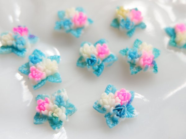 画像2: ジャパンヴィンテージ　フラワーカボション　グリーン・フラワースター2個 (2)