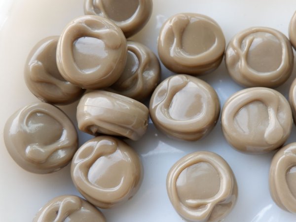 画像2: ドイツヴィンテージ　ルーサイト系ビーズ【モカ・メルト】1個 (2)