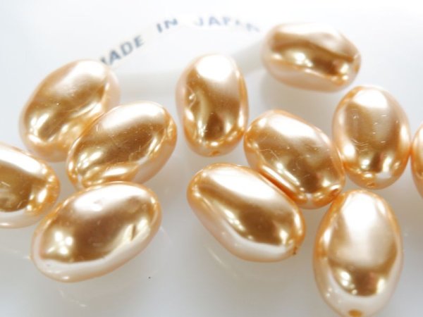 画像3: ジャパンヴィンテージのプラスチック芯縦長パール【ピーチ】10個 (3)