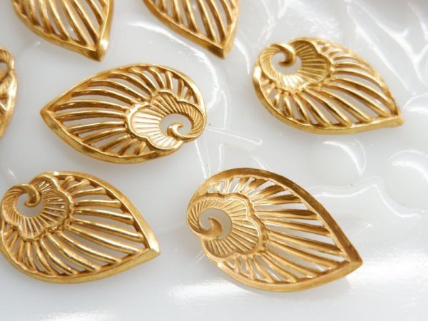 画像3: ミリアムハスケル　ロシアンゴールド【ウイングフィリグリー】2個　ハスケルパーツ (3)