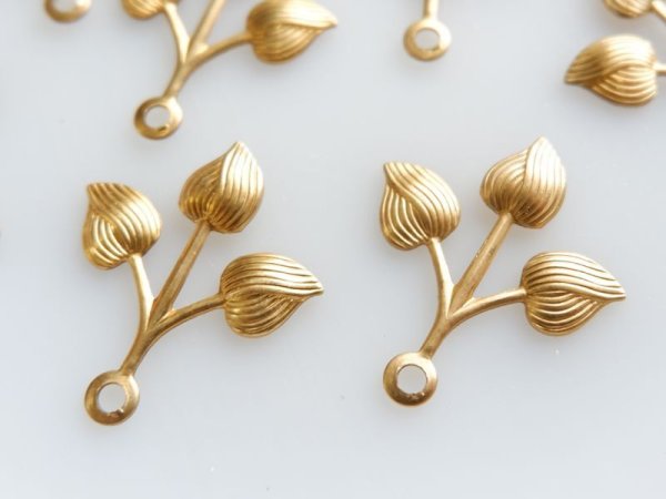 画像2: USA真鍮製 　トリプル・デコリーフ【スモール】25ミリ　2個 (2)