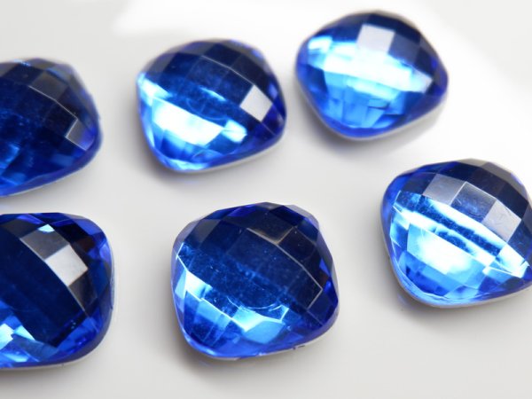 画像3: 裏面注意　ドイツヴィンテージ・アクリル製カボション【ジュエル・サファイア】 2個　15mm (3)
