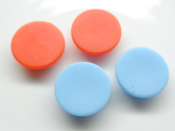 画像3: ドイツヴィンテージ？　フラワープリントカボション24ミリ【水色】2個　　カメオ (3)