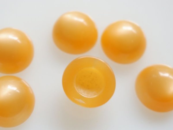 画像5: ヴィンテージ・ムーングロウ・カボション【オレンジ17.5ミリ】 2個 (5)