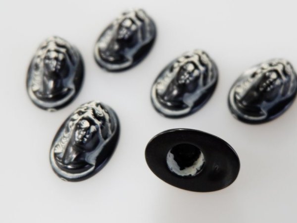 画像4: ドイツヴィンテージのルーサイト系カメオ【立体レディ・ブラック18×13ミリ】2個 (4)