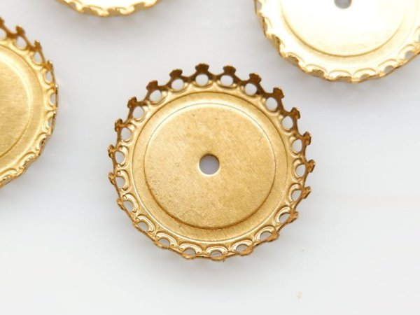 画像2: USA真鍮製 　ストーンセッティング・ラウンド・フラットバック用【23ミリ】リベット可　2個 (2)