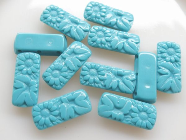 画像2: ジャパンヴィンテージ　プラスチックフラワー3連用ビーズ　３つ穴【ターコイス】10個 (2)