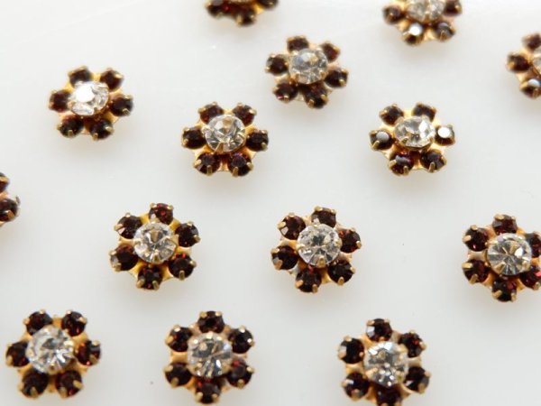 画像2: ヴィンテージスワロフスキー・モチーフ【ミニサイズ7.7ミリ・ダークブラウン】4個 ※注意あり (2)