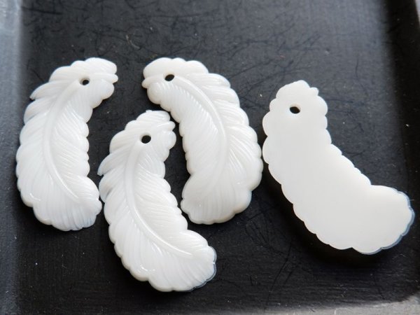 画像3: ジャパンヴィンテージ　プラスチックパーツ【フェザー・ホワイト】左右セット (3)